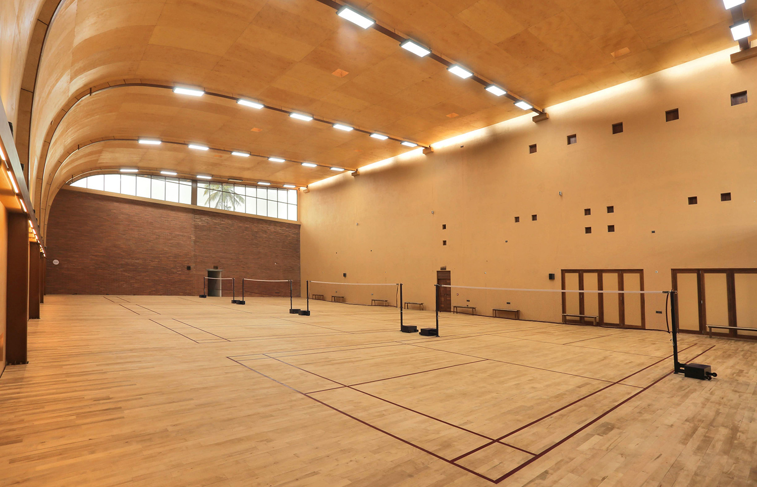Badminton-court